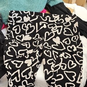 Torrid Black and White Heart Leggings